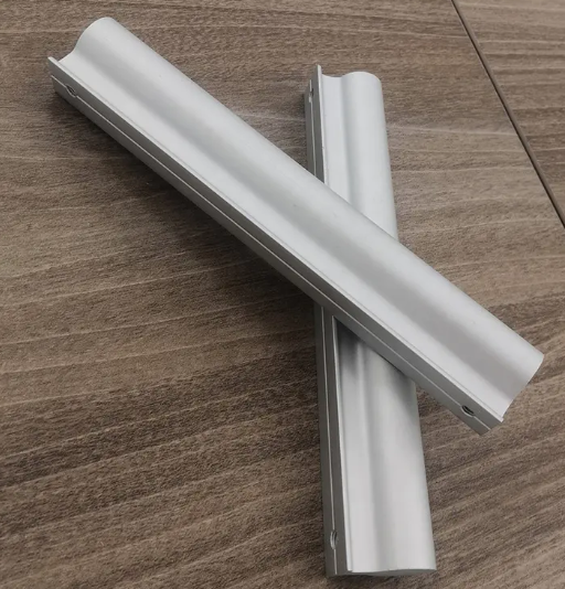 Factory Price Solid Cabinet Knobs and Handles Furniture Aluminum Kitchen Drawer Handle