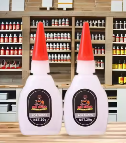 MR BOND Super Glue High Quality Cyanoacrylate Adhesive Based for Woodworking and Packing Use_image_0