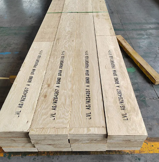Lvl Lumber Laminated Veneer Lumber for Construction Outdoor Structural Beams_image_1